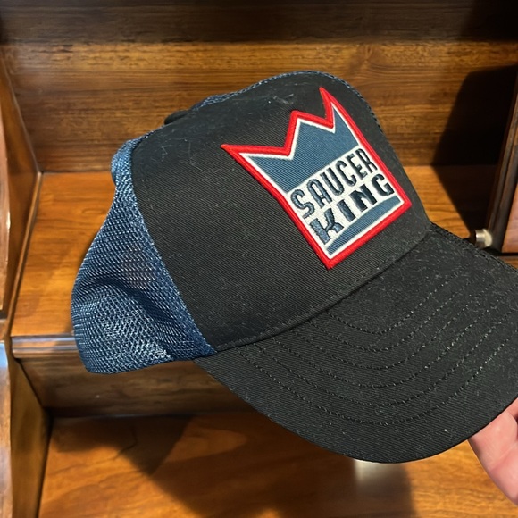 SAUCER KING hat NWOTs by Gong Show. Saucing Biscuits. - Picture 6 of 8